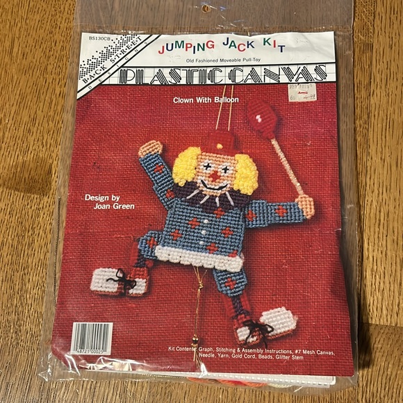 4 New Vintage 1991 Plastic Canvas Old Fashioned Moveable Pull-Toy by Back Street - Picture 5 of 11